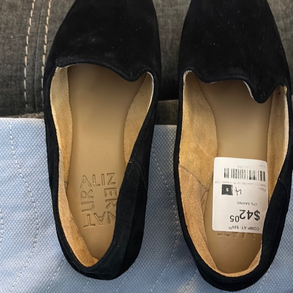 Naturalizer Black Suede Flats Slip-On Comfort
